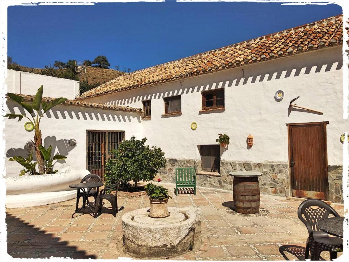 マラガ Cortijo Casas Viejasヴィラ エクステリア 写真